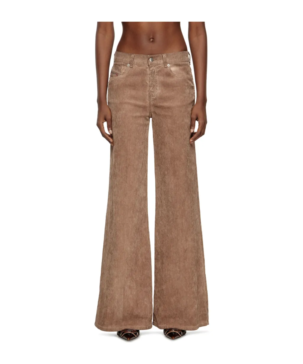 1978 D-Akemi Flared Jeans