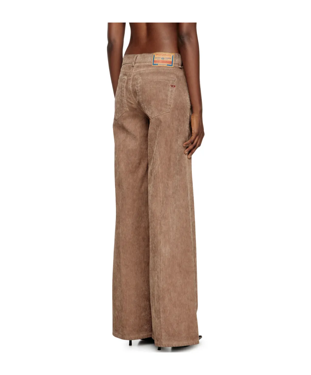 1978 D-Akemi Flared Jeans