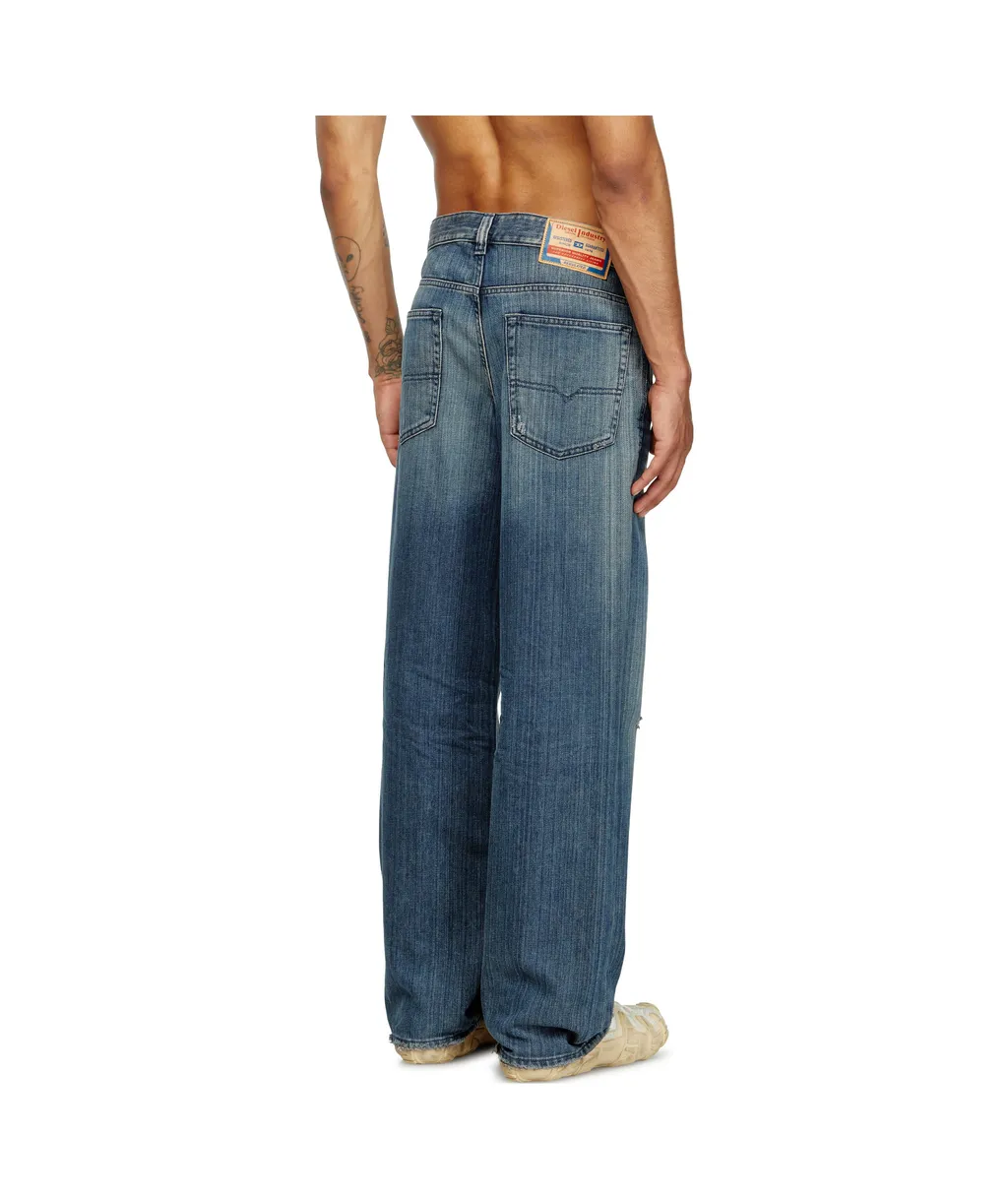 2001 D-Macro Relaxed Jeans