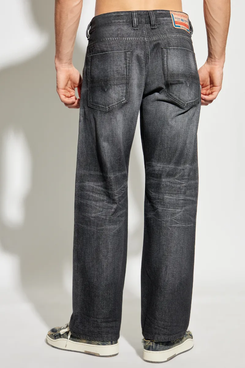 1980 D-Eeeper Jeans