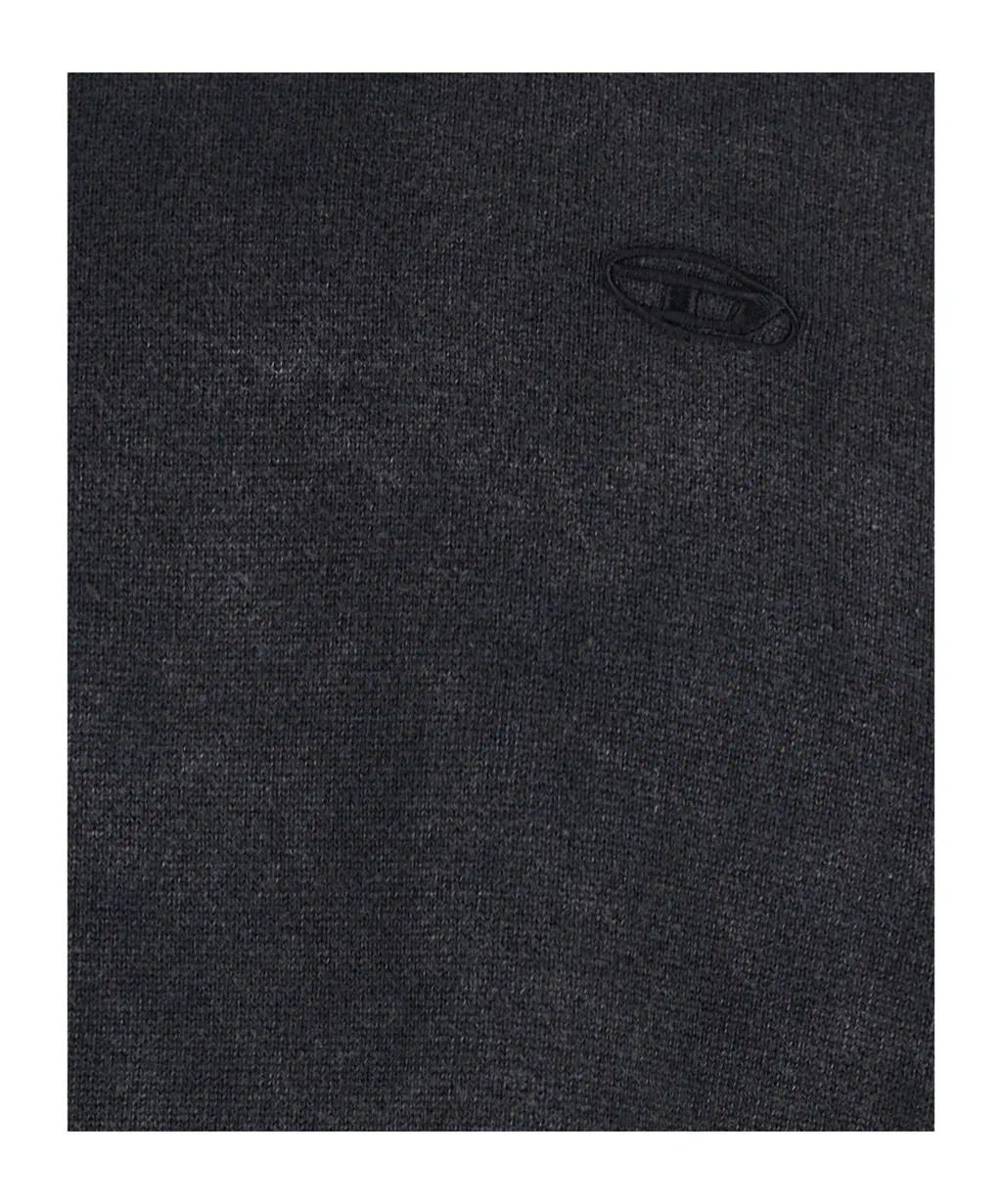 Logo Embroidered Crewneck T-Shirt