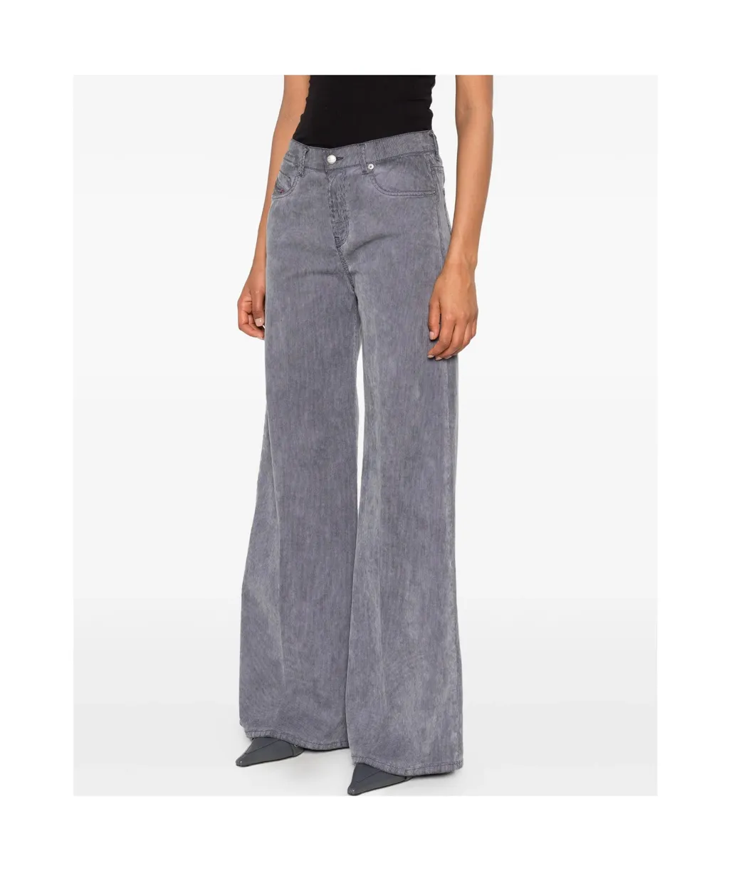1978 D-Akemi 068Sd Flare-Leg Jeans