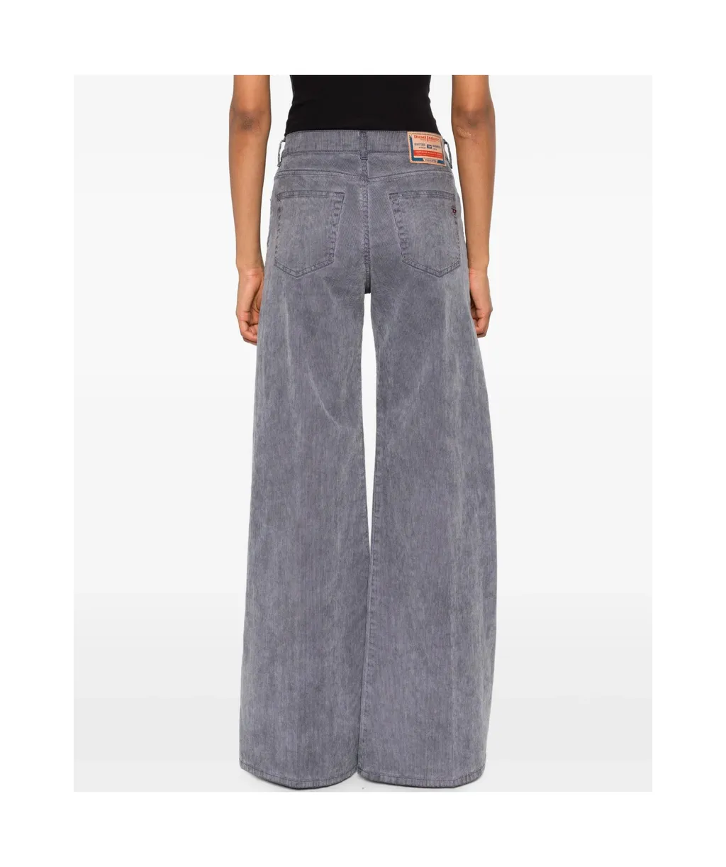 1978 D-Akemi 068Sd Flare-Leg Jeans