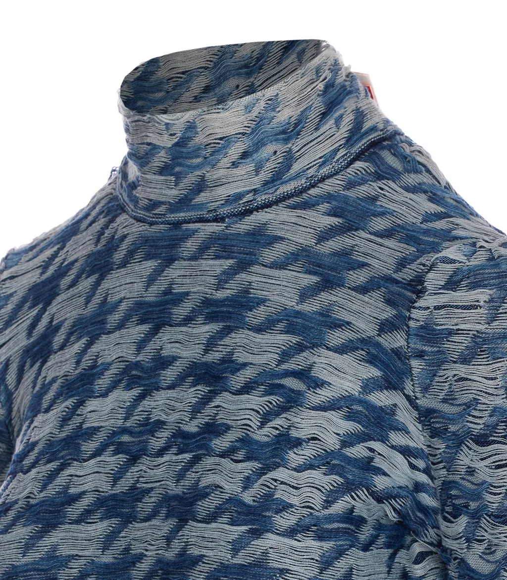 Turtleneck Wave-Pattern Sweater