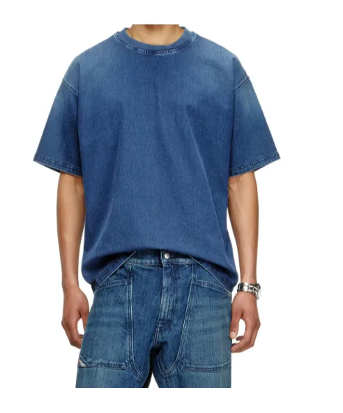 Short-Sleeved T-Shirt