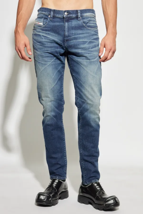 D-Strukt Faded Jeans