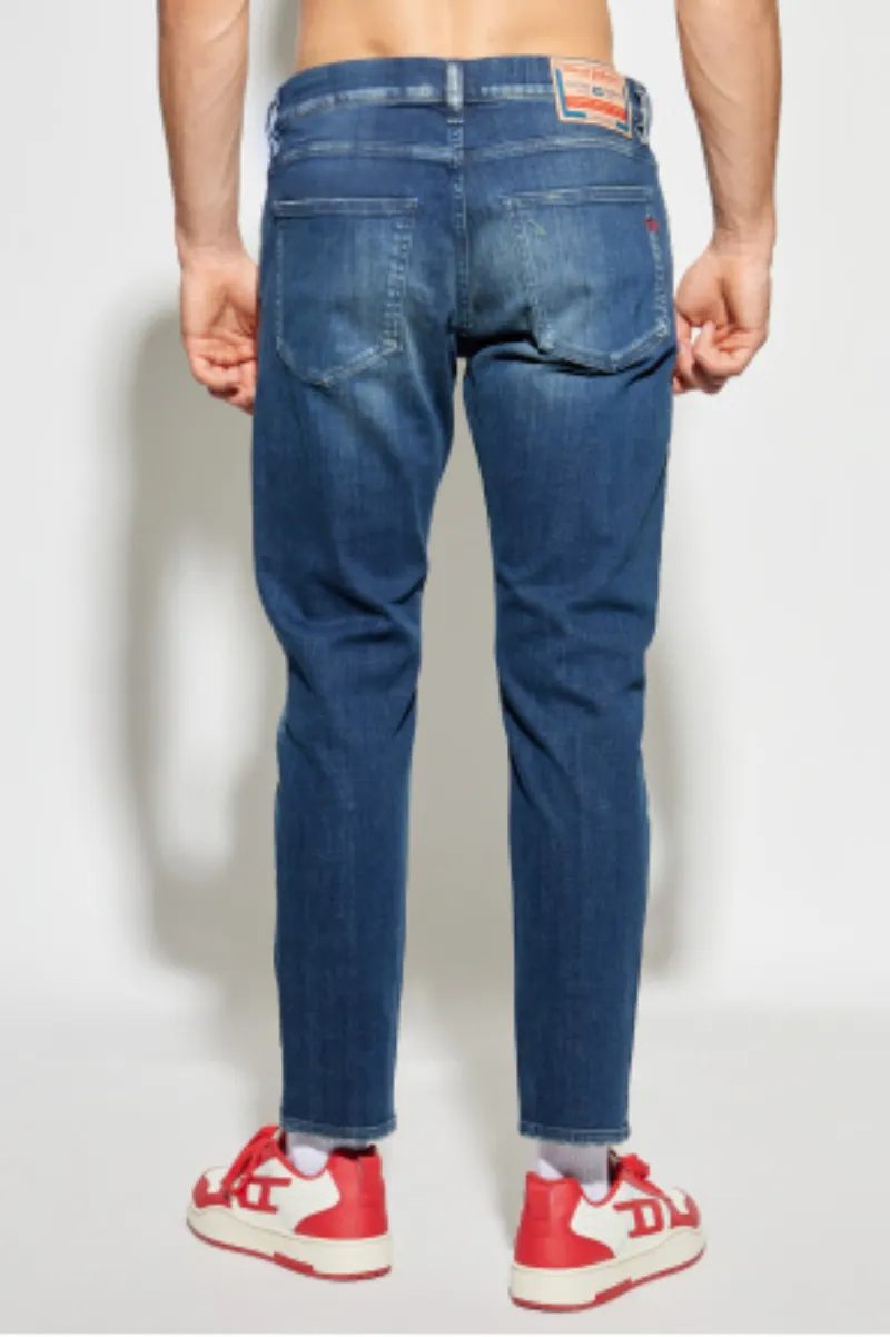 D-Strukt Distressed Jeans