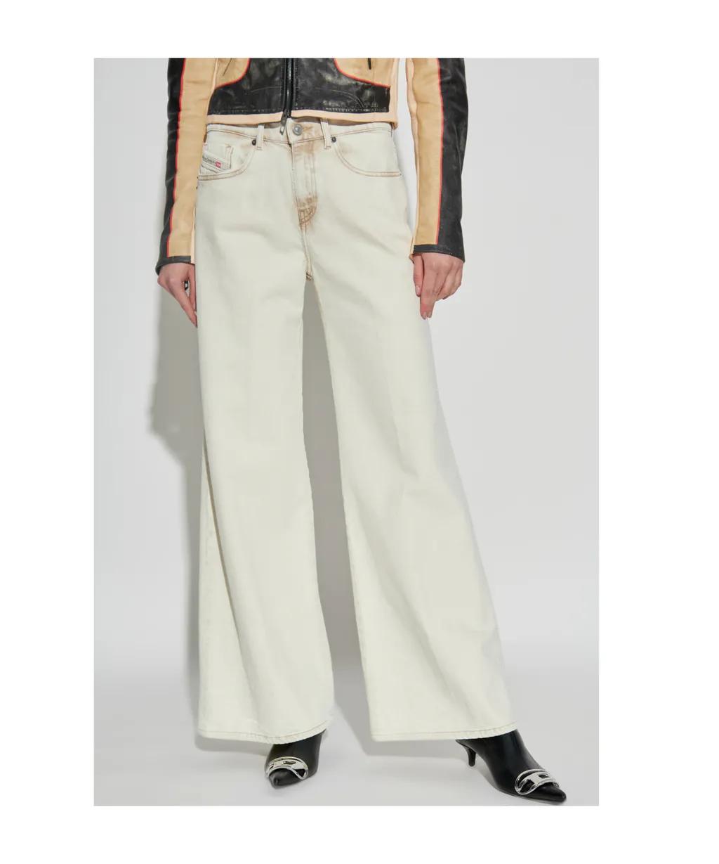 D-Akemi Jeans