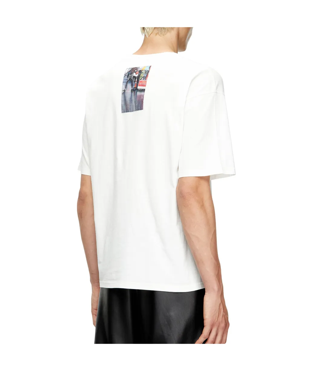 T-Boxt-T3 Graphic-Print T-Shirt
