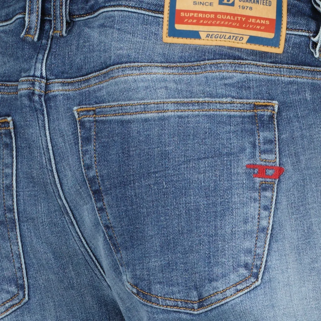 1979 Sleenker Jeans