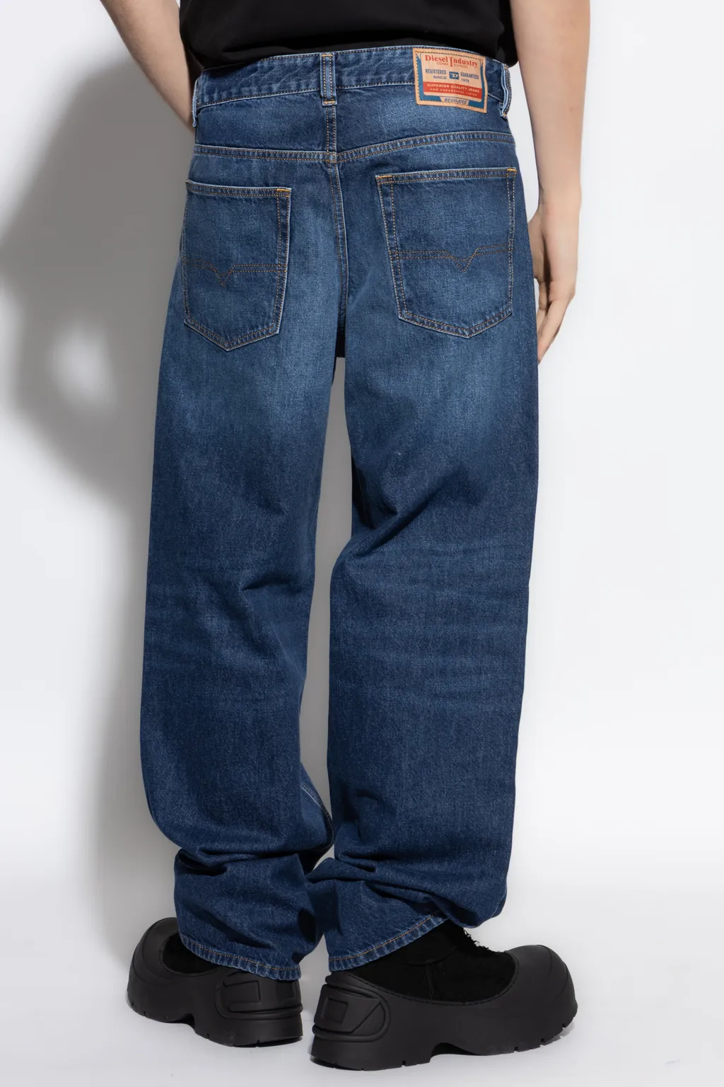 2001 D-Macro Jeans