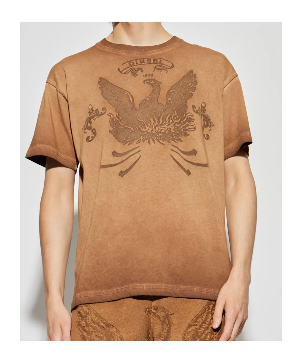 Graphic-Print T-Shirt