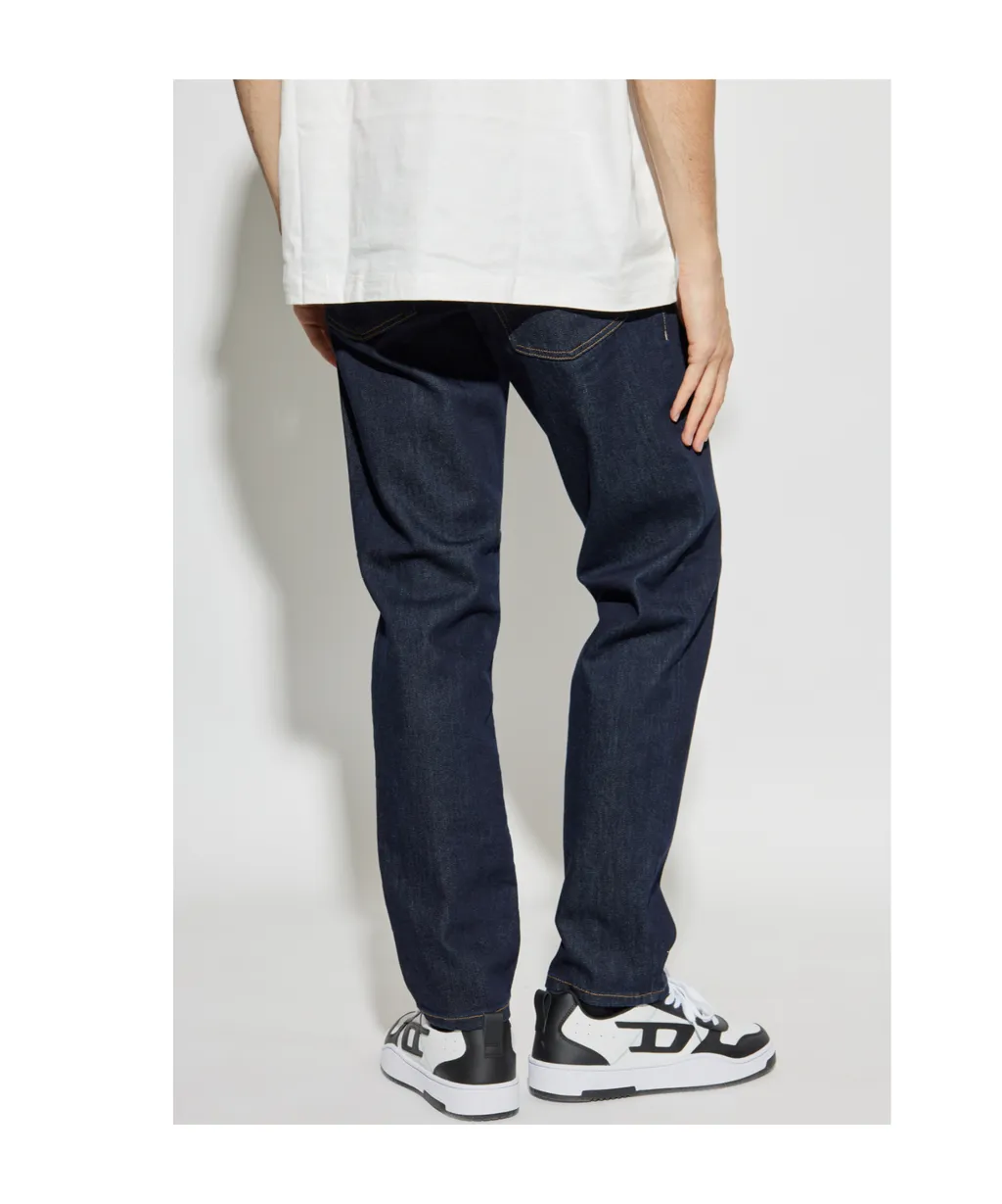 D-Finitive Tapered Jeans