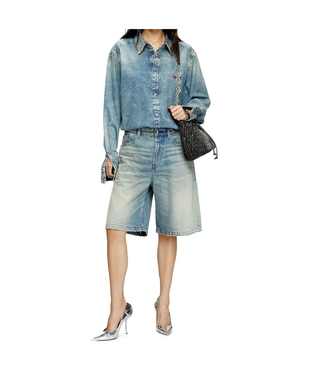 De-Sire Light-Wash Denim Shorts