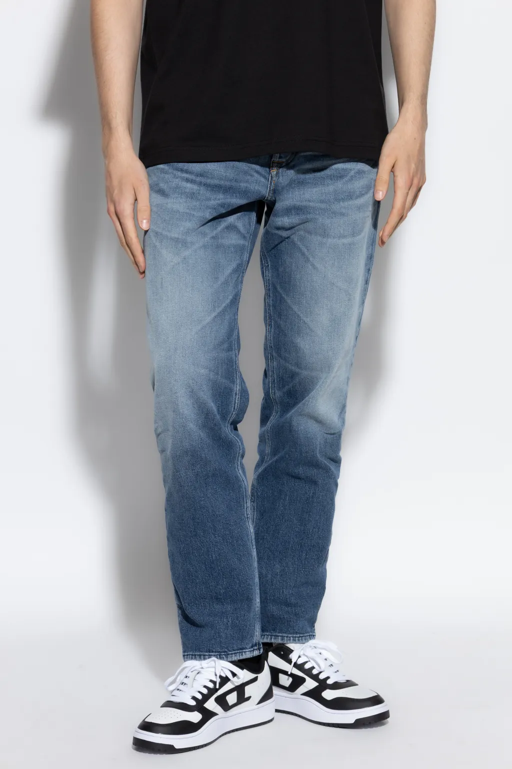 D-Finitive Jeans