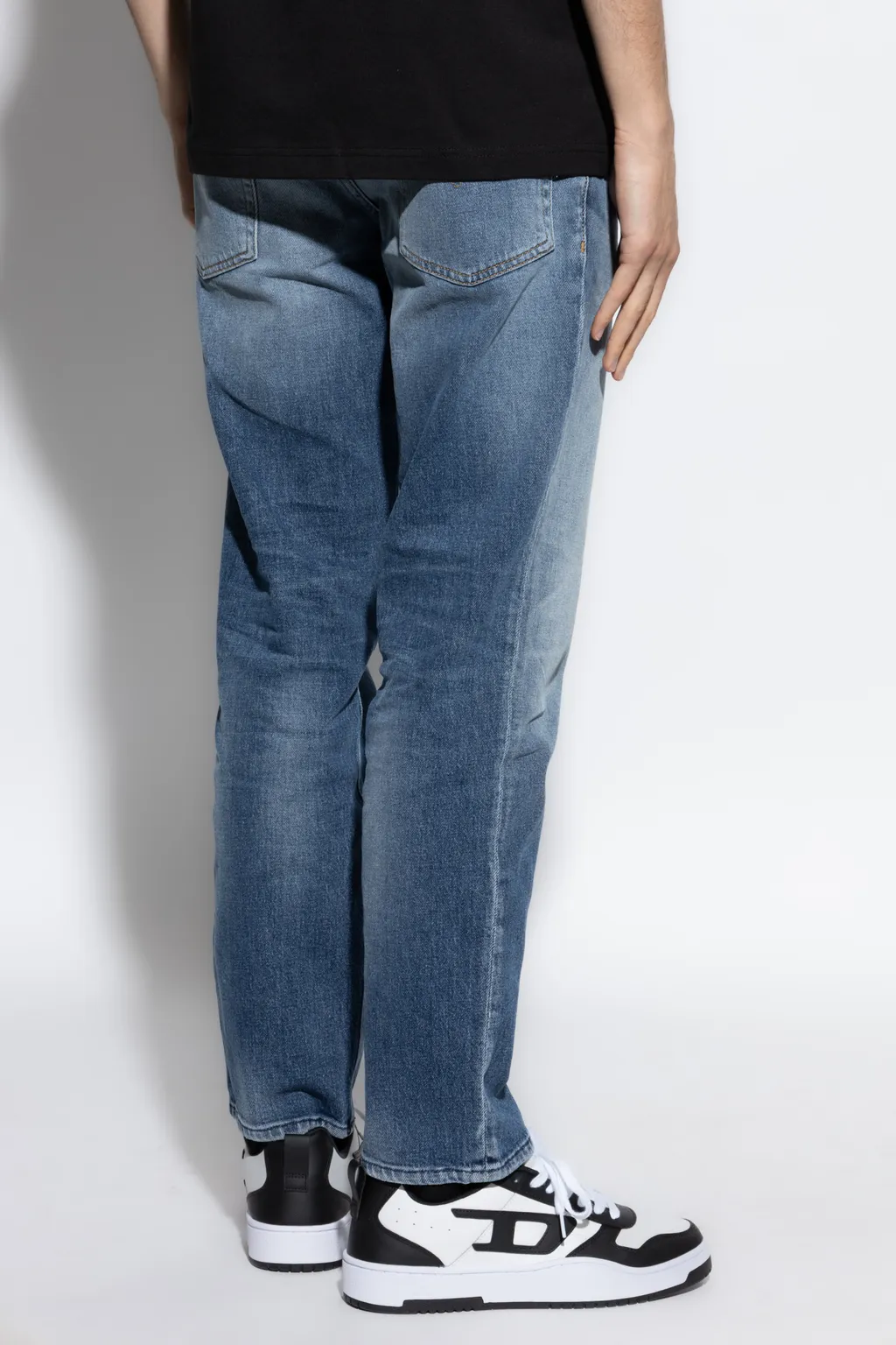 D-Finitive Jeans