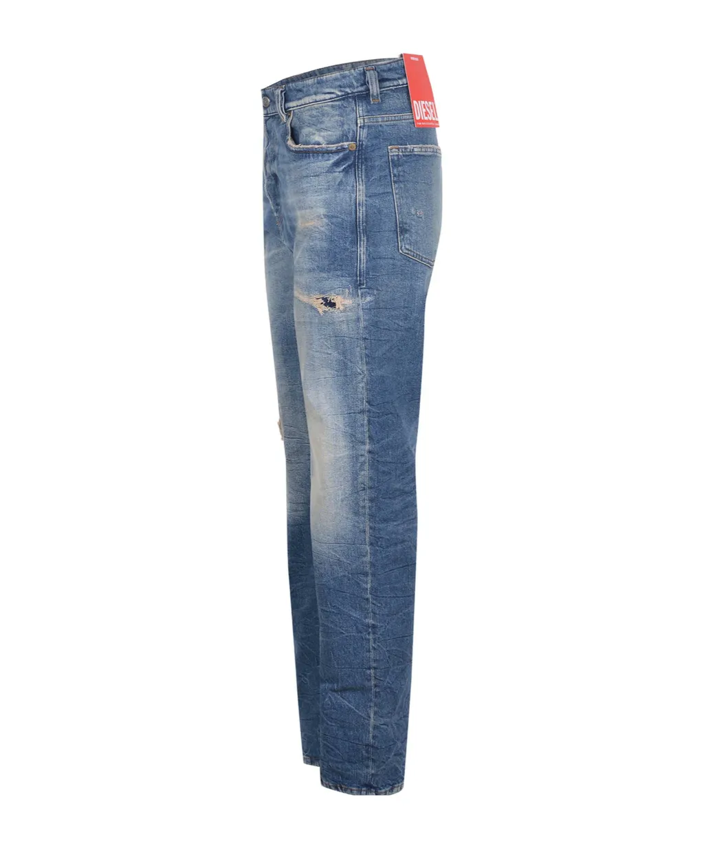 1988 D-Ark Distressed Straight Leg Jeans