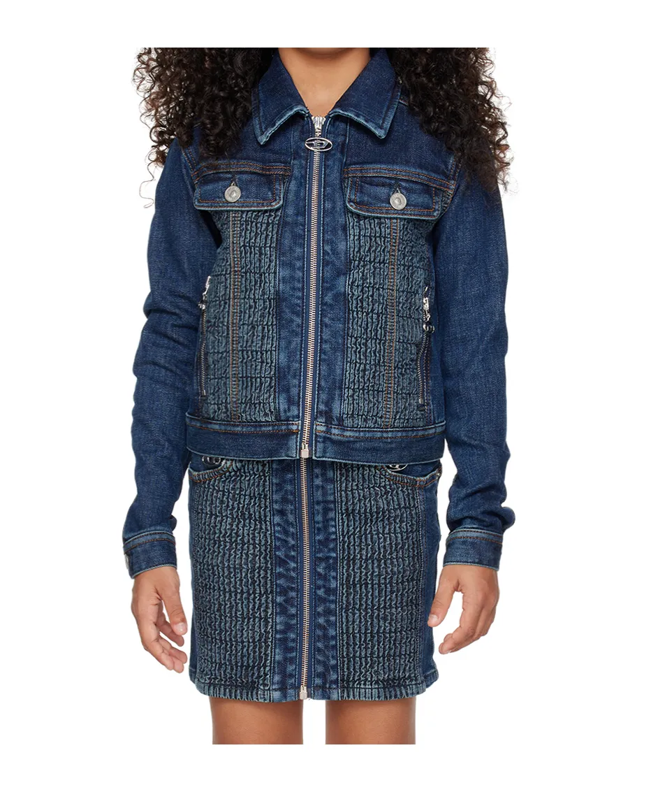 Long-Sleeved Zip-Up Denim Jacket