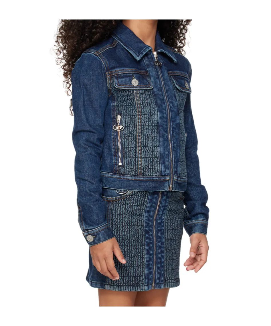 Long-Sleeved Zip-Up Denim Jacket