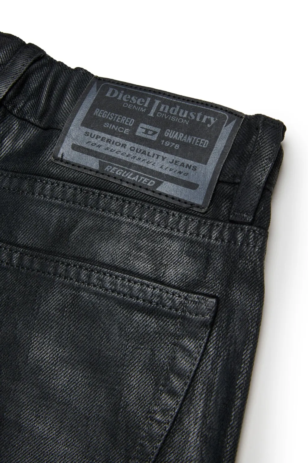 Raw-Cut Hem Denim Shorts