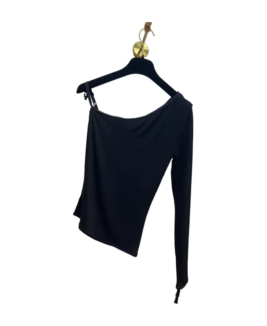 Single-Shoulder Detail Blouse