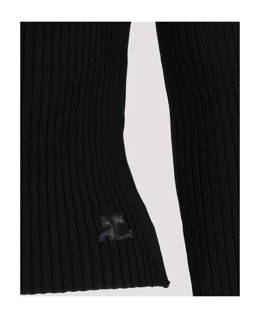 Long Sleeved V-Neck Jumper