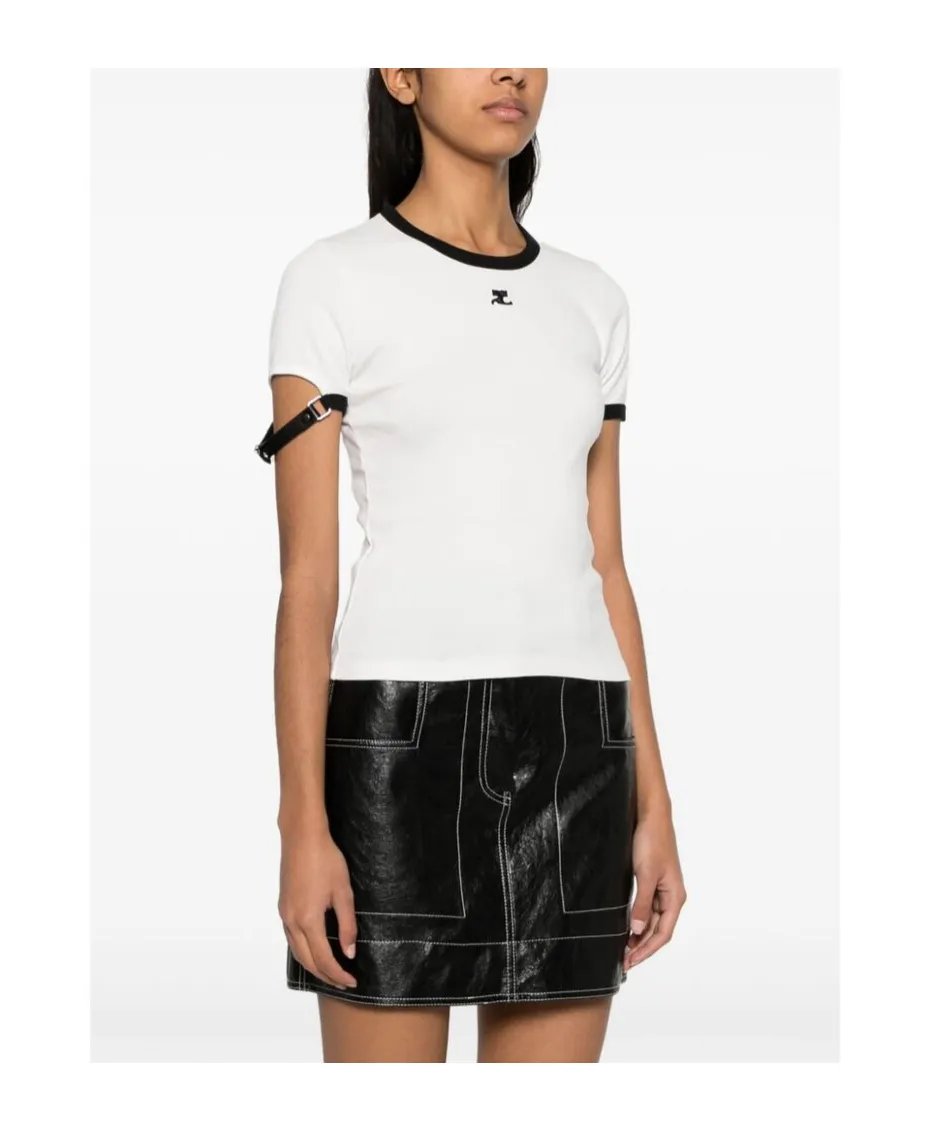 Buckle Contrast T-Shirt