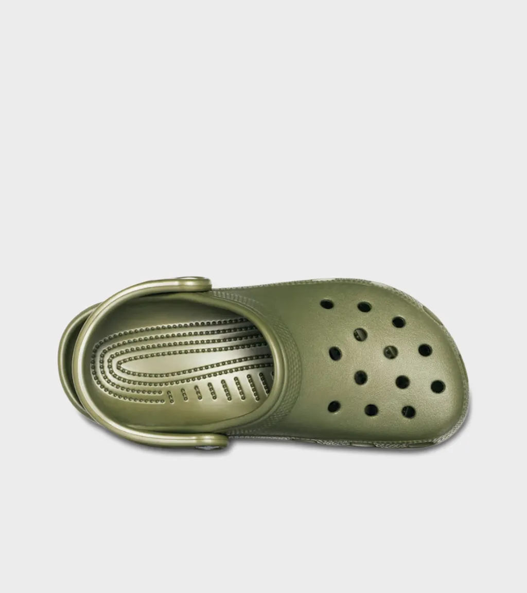 Round-Toe Crocs