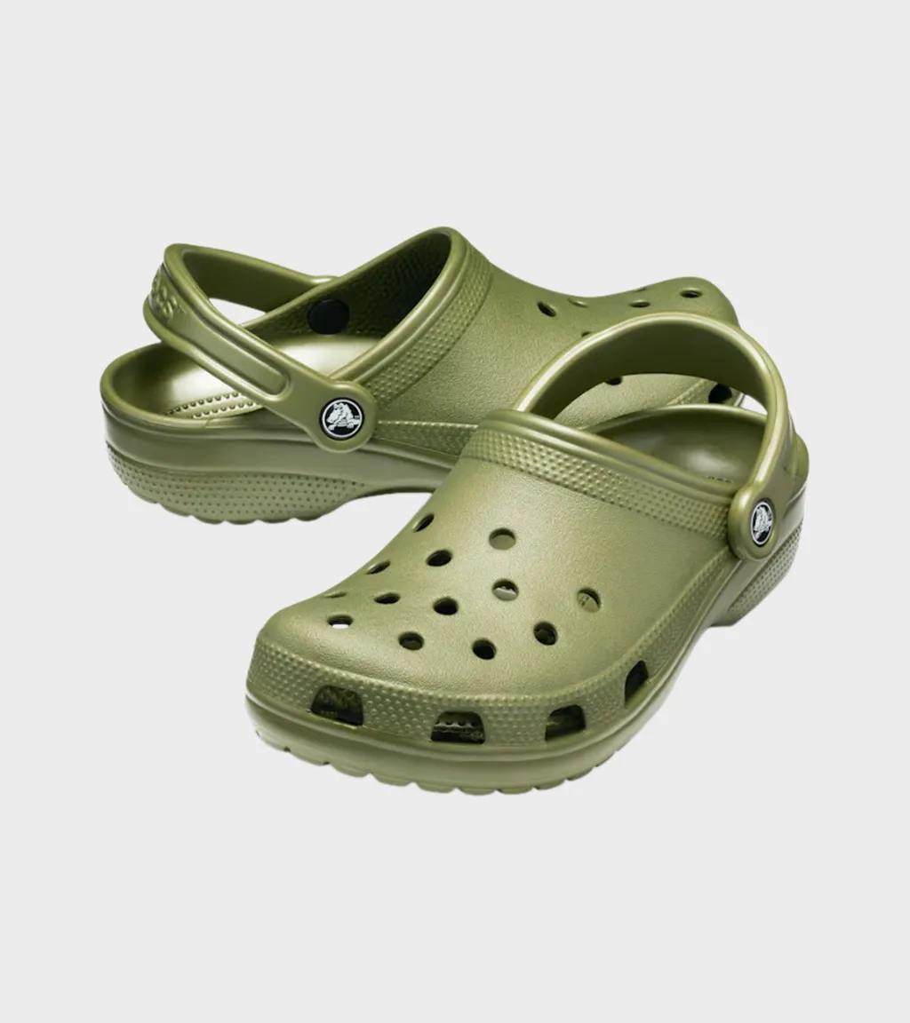 Round-Toe Crocs