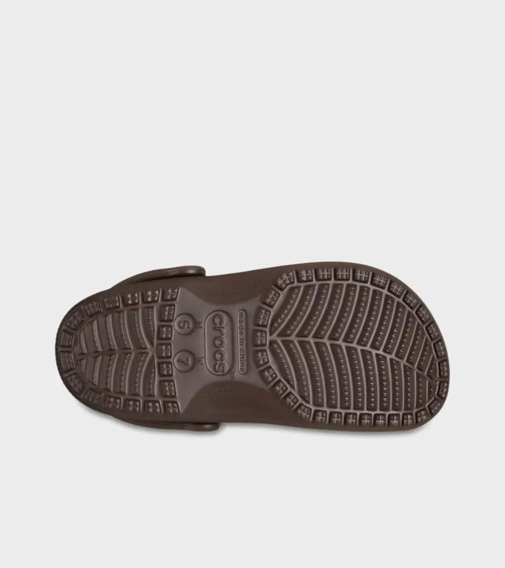 Round-Toe Crocs