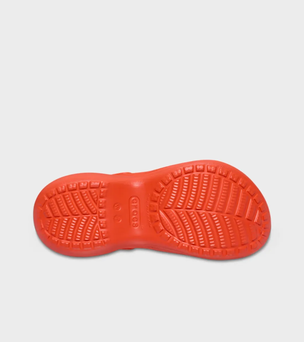 Round-Toe Clogs