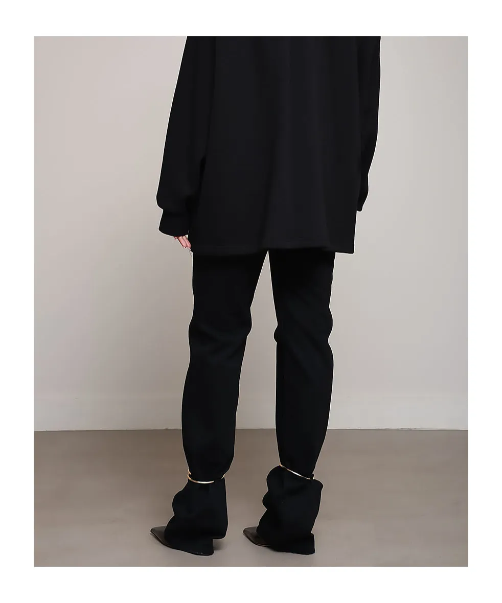 Straight Leg Fitted Jeans
