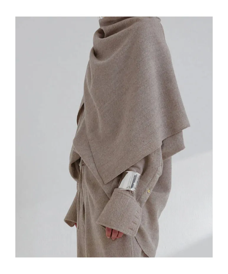 Georgia Detachable Scarf Japanese Shirt