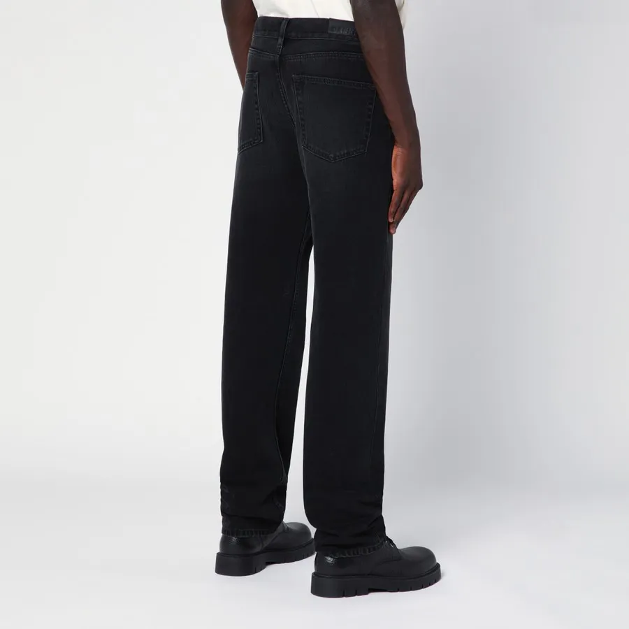 Larry Slim Fit Jeans