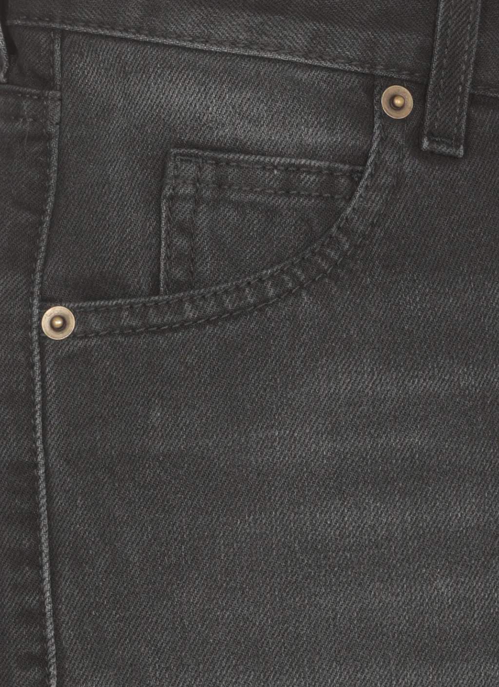 Boyfriend-Style Jeans