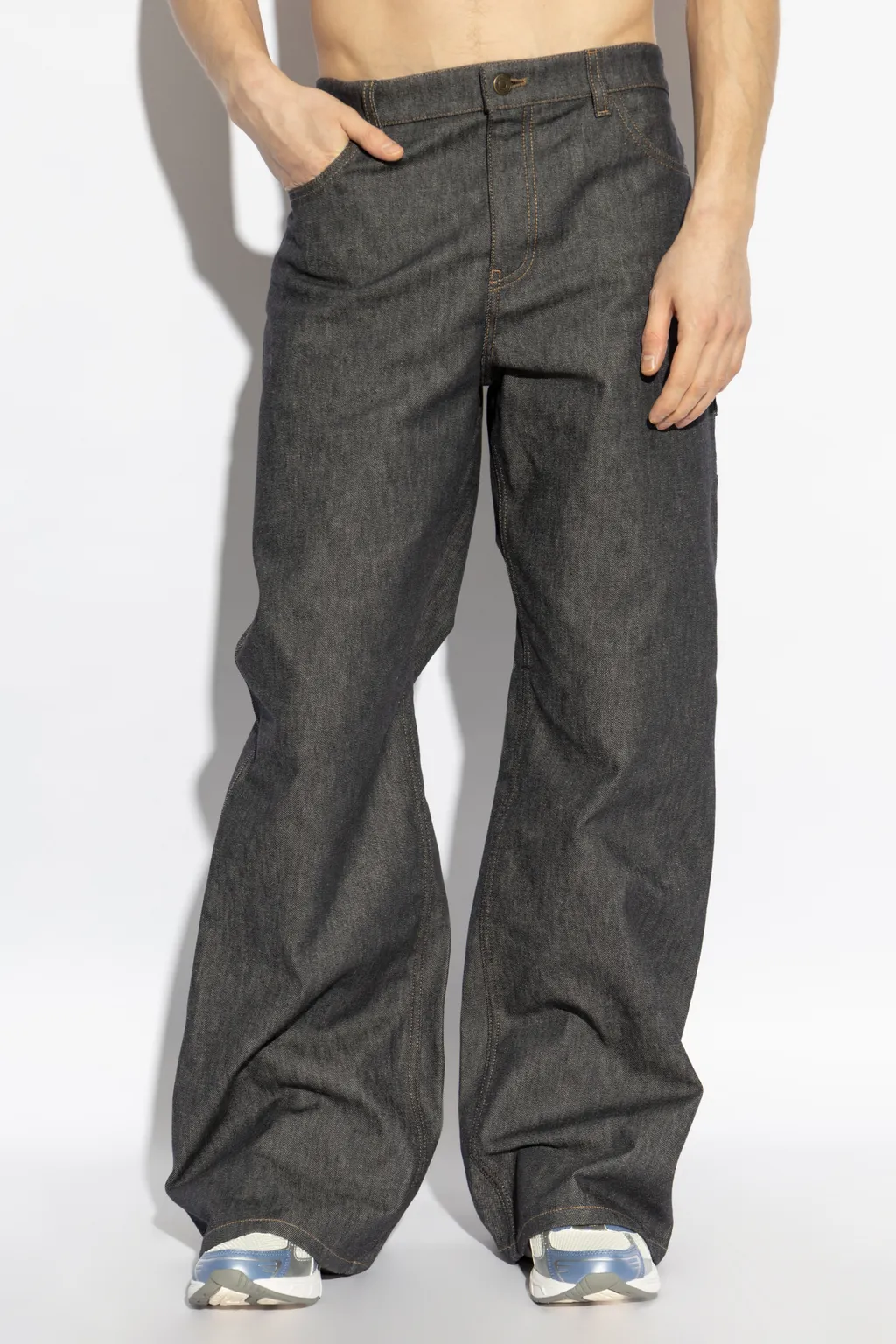 Belt-Loop Jeans