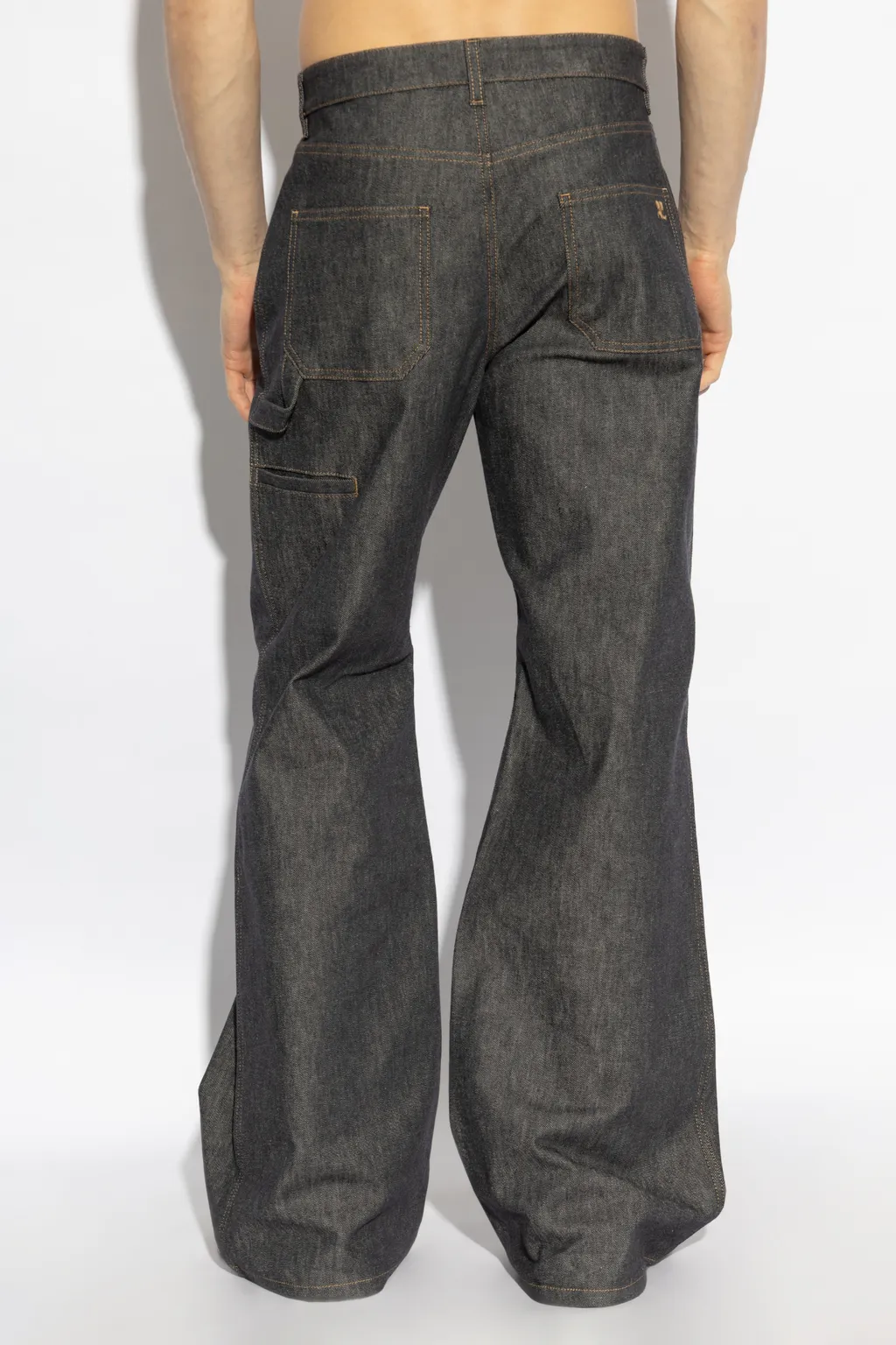 Belt-Loop Jeans