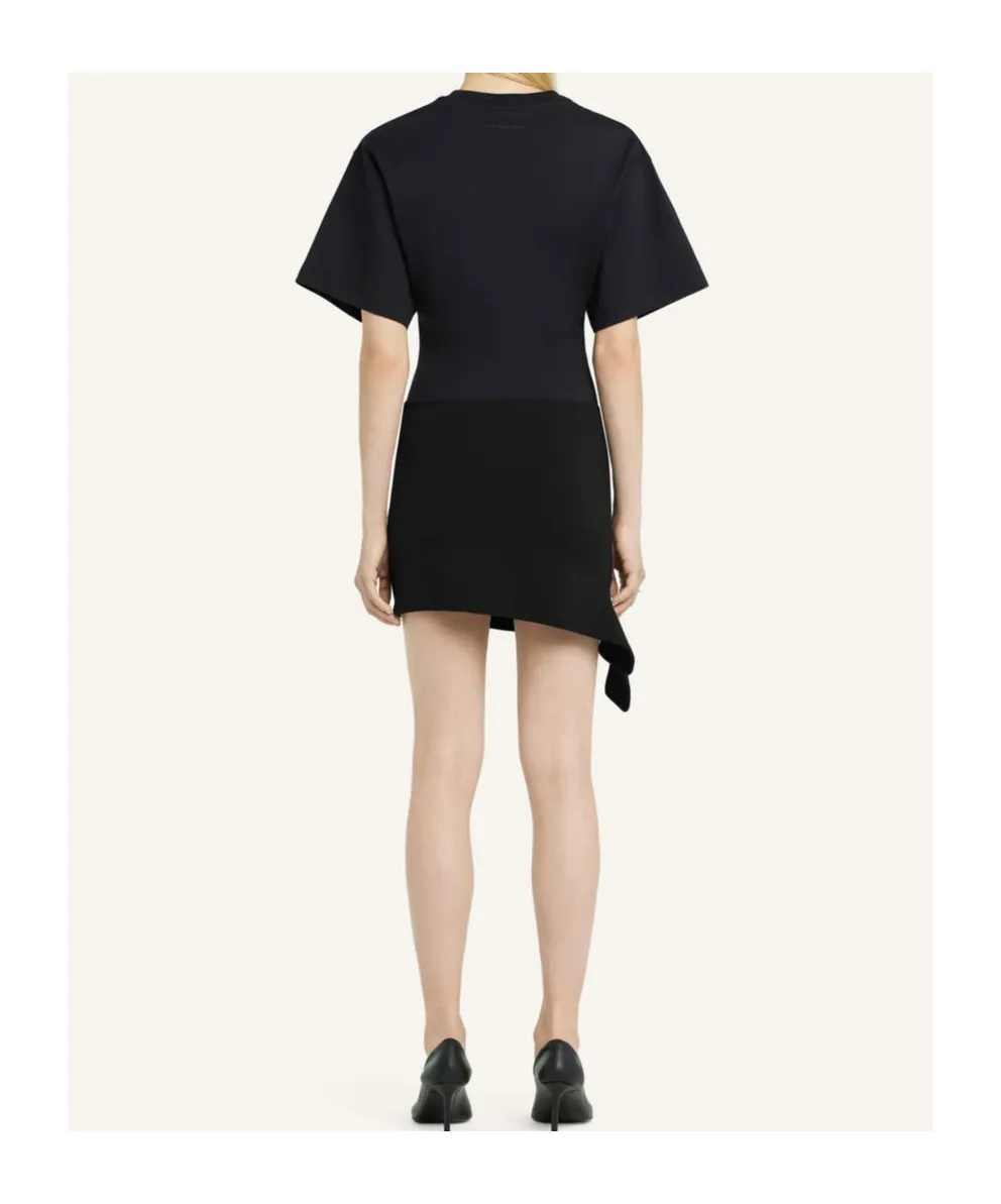 Wide Sleeved Fitted-Waist T-Shirt