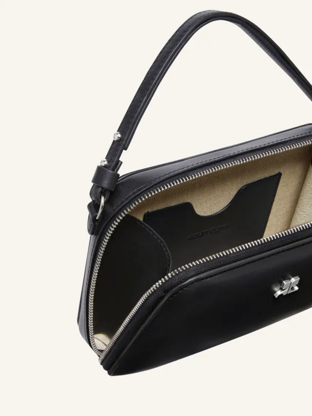 Cloud Logo Plaque Chained Shoulder Bag