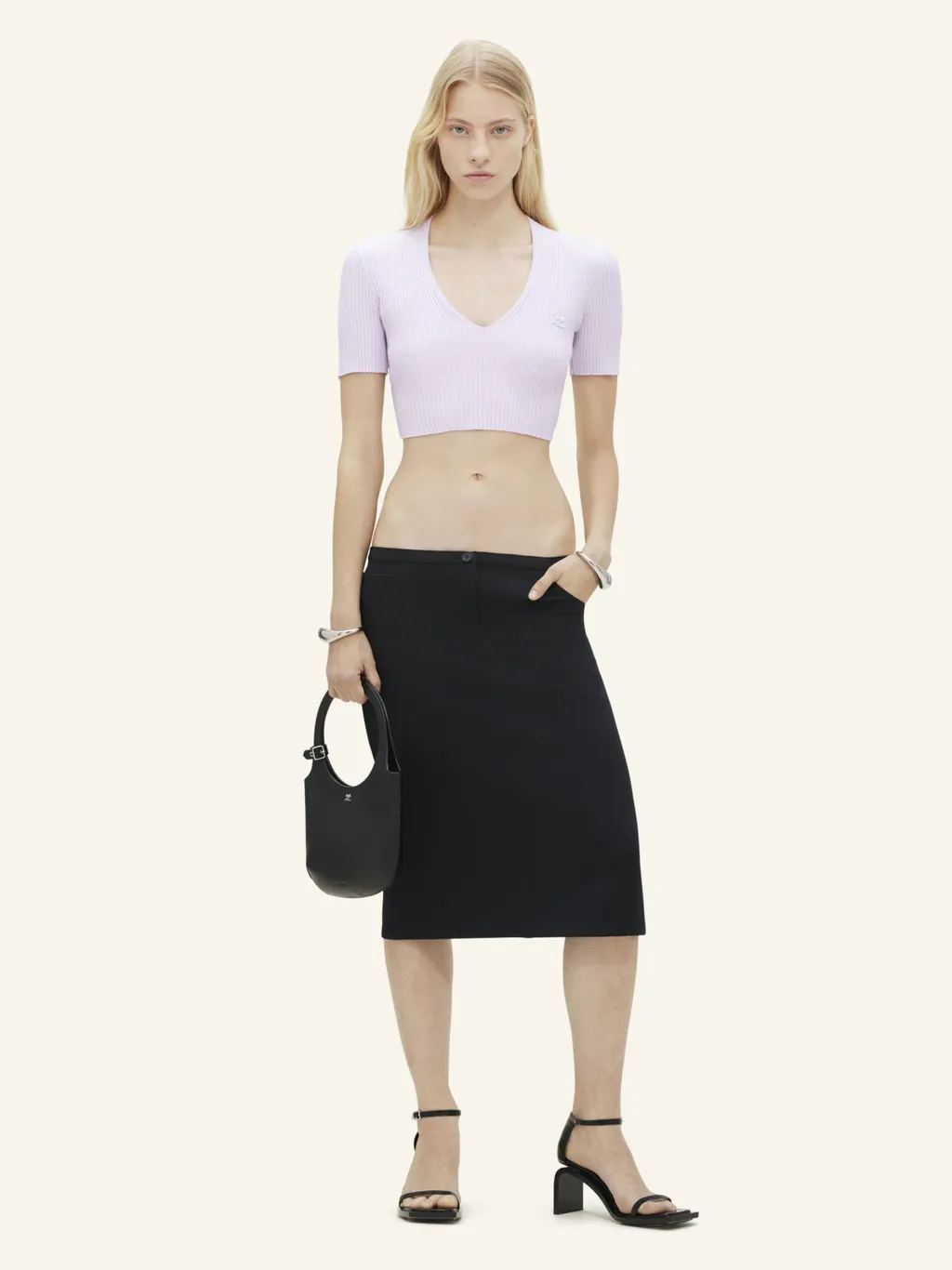 V-Neck Cropped Knitted Top