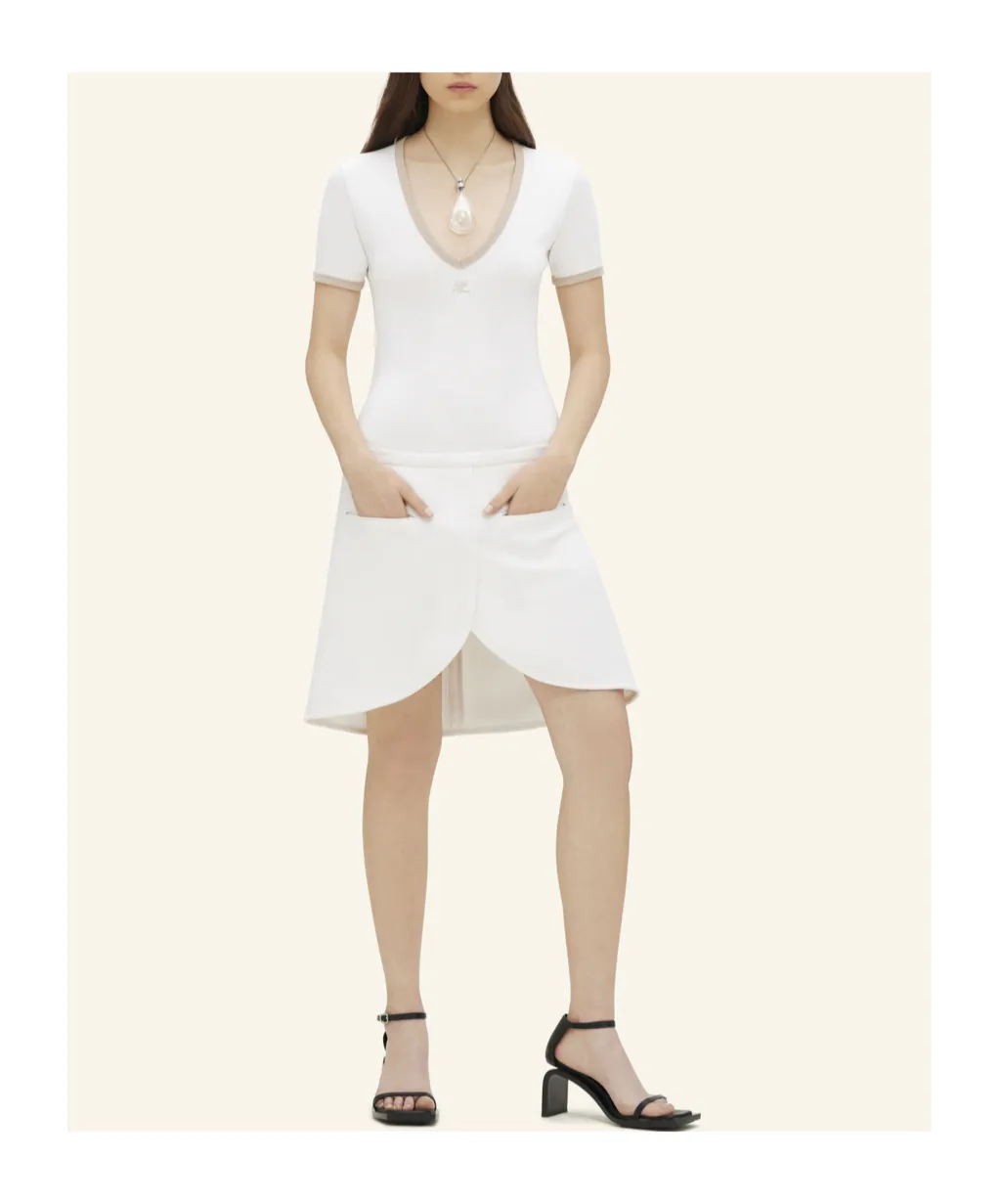 Contrast V-Neck T-Shirt