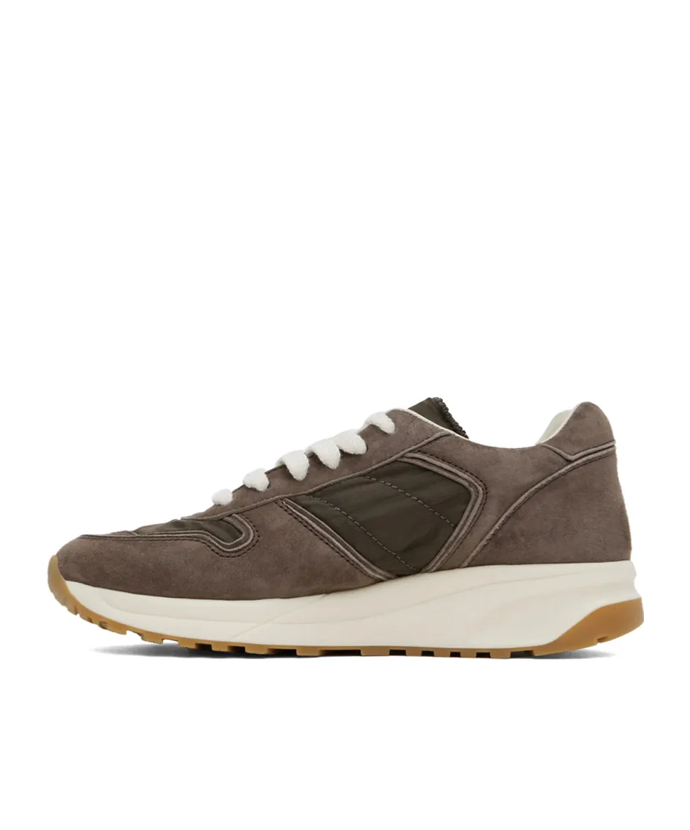Track Premium Sneakers