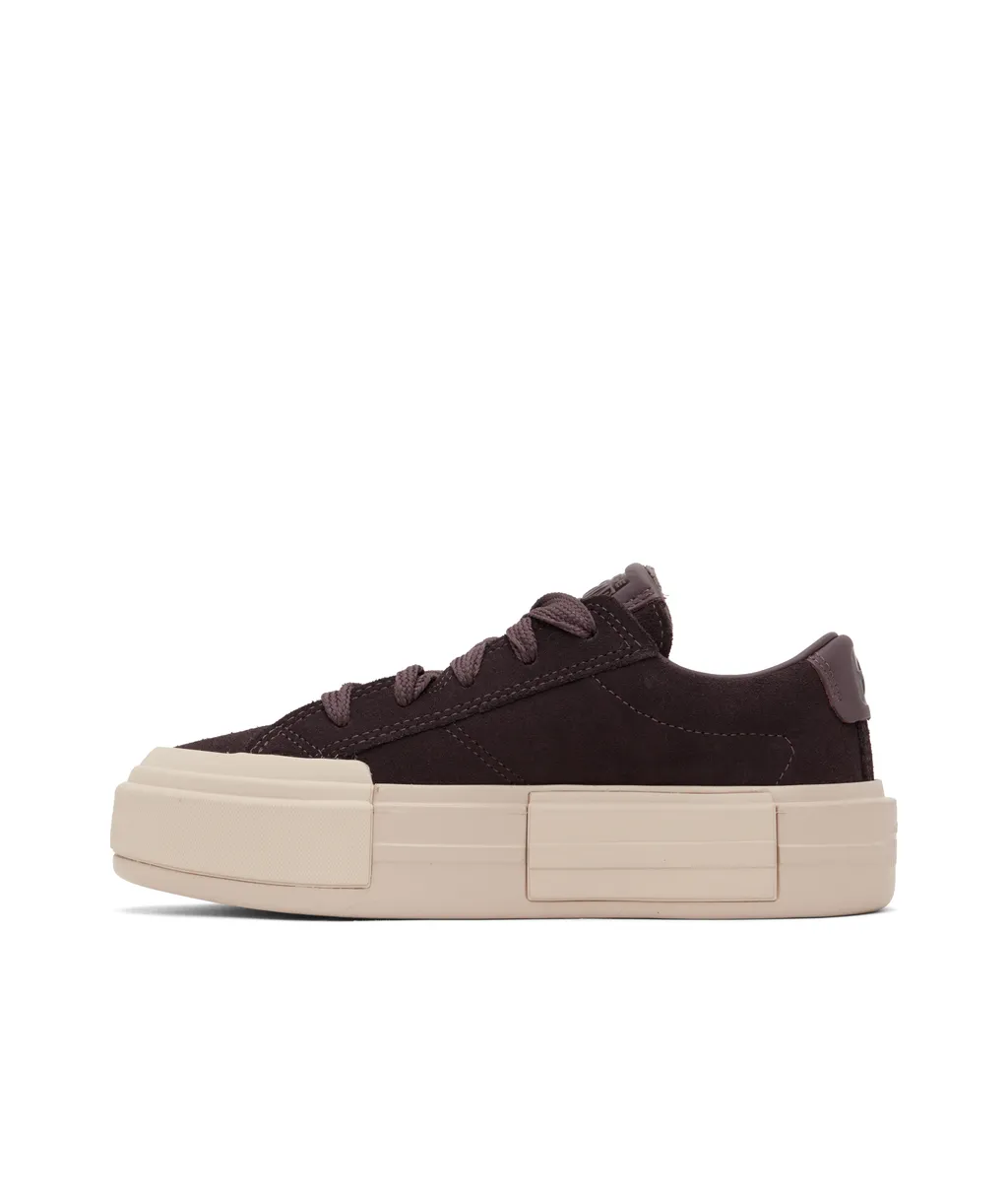 Chuck Taylor All Star Cruise Low Top Sneakers
