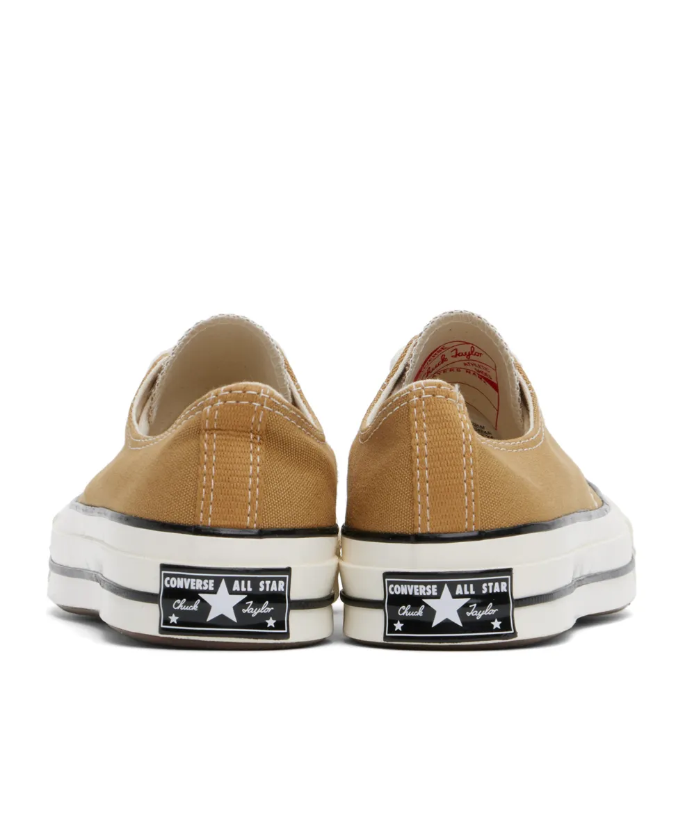Logo-Lacing Low-Cut Casual Shoes