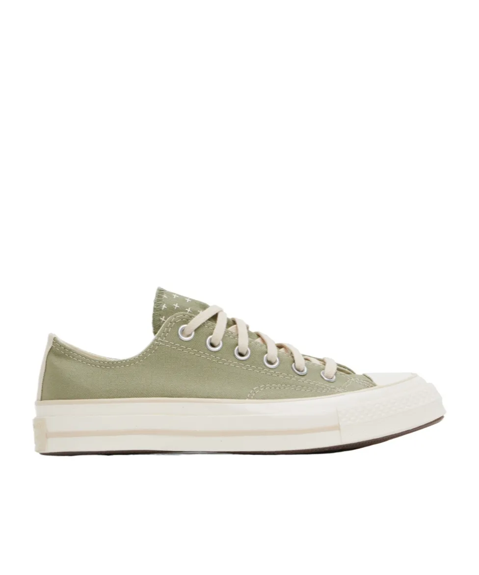 Logo-Lacing Low-Cut Casual Shoes