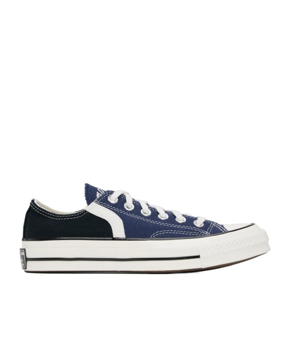 Logo-Lacing Low-Cut Casual Shoes