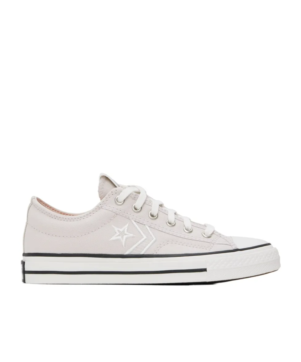 Logo-Lacing Low-Cut Casual Shoes