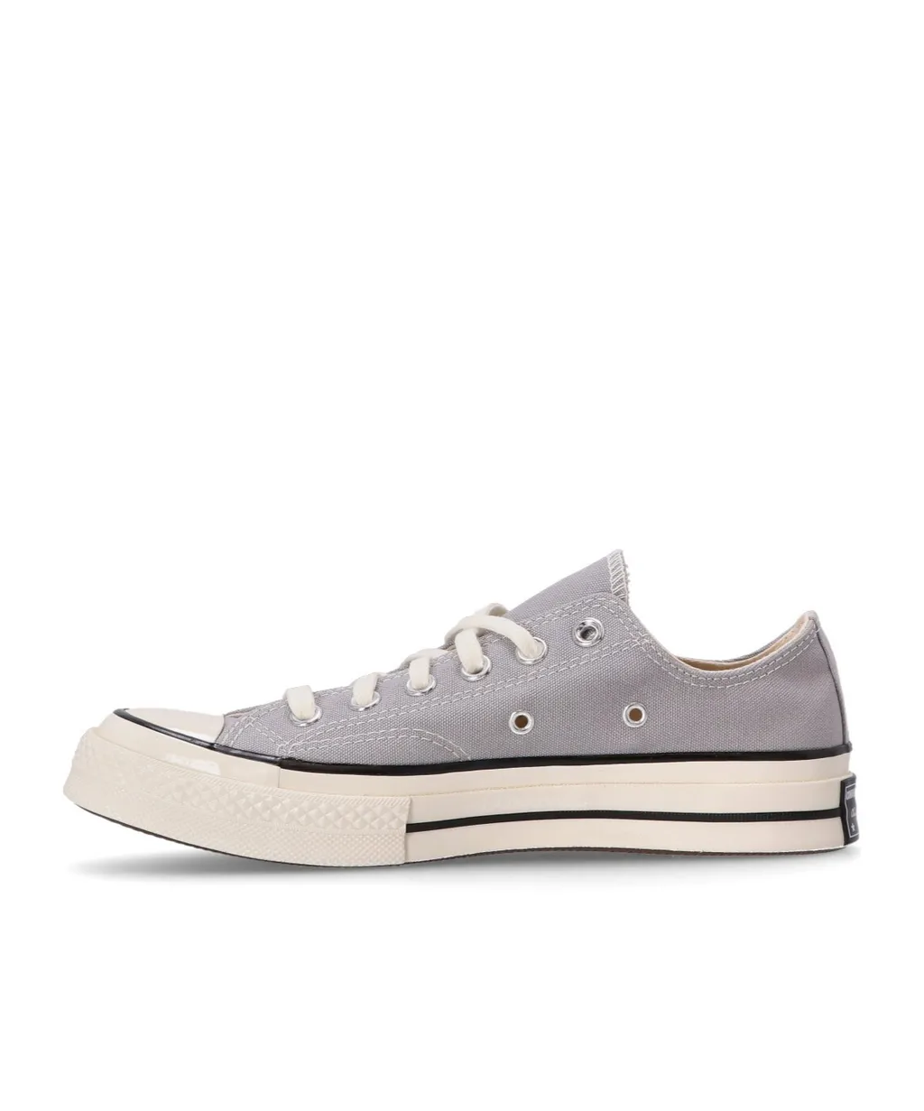 Chuck 70 Low Top Sneakers