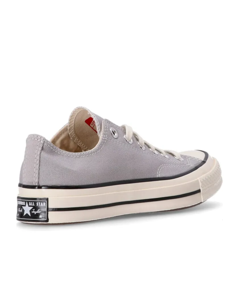 Chuck 70 Low Top Sneakers