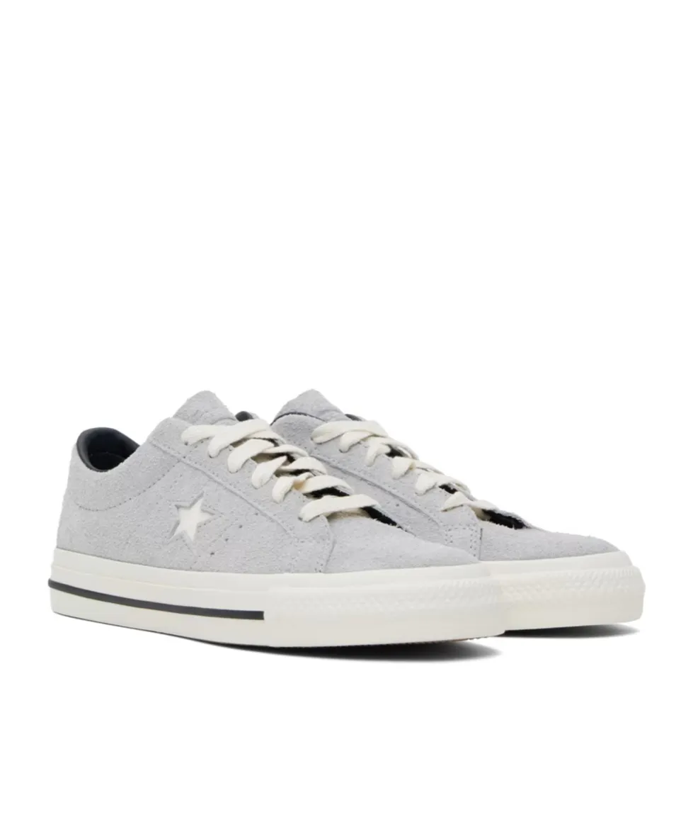 Star Pattern Low-Cut Skate Shoes